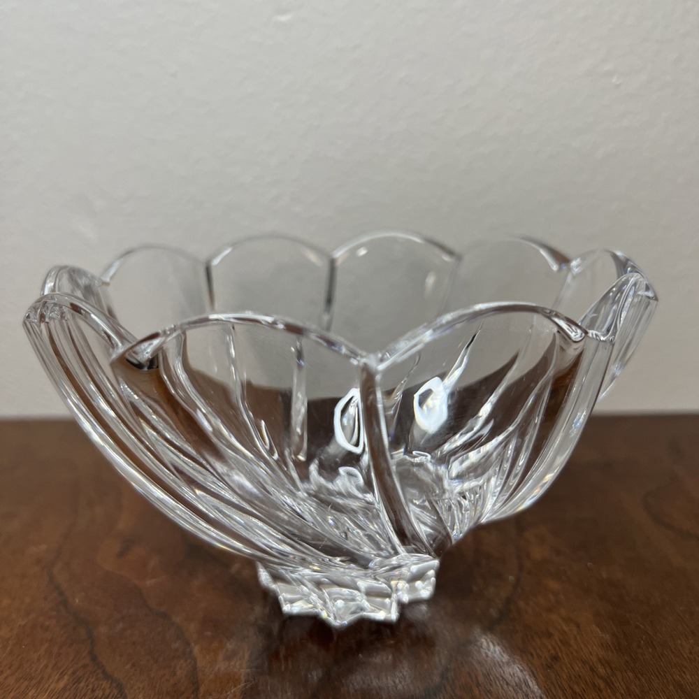 Marquis Waterford Crystal Swirl Bowl Scalloped Serving Candy Dish Small 5.5" VTG
